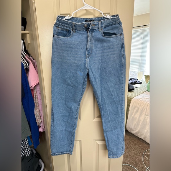 Jeans!!! Never been worn!! - Picture 4 of 4